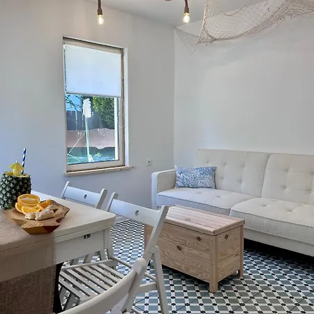 Morze Kwiatow Apartment Dębki